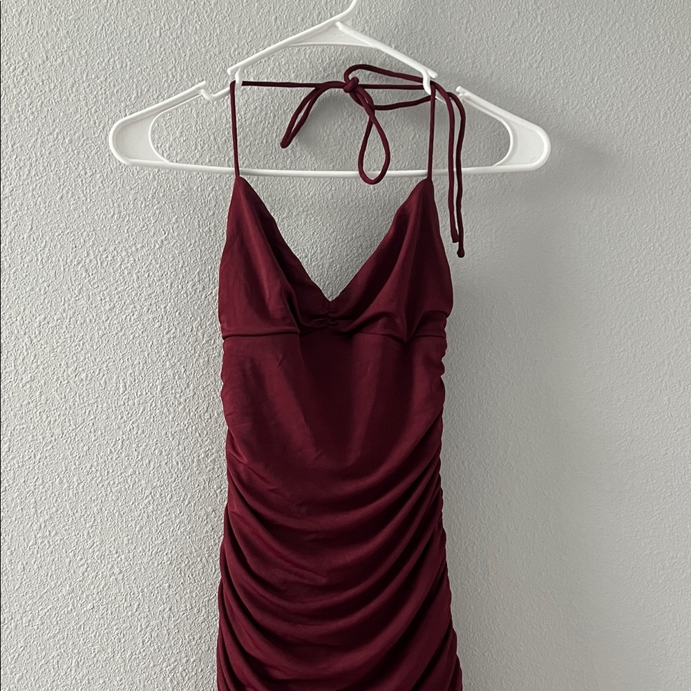 NWT White Fox Boutique Sweet Skies Burgundy Halter Maxi Dress -M but fits like S - Picture 10 of 13